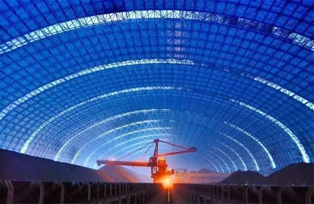 宜兴亿优钢构工程师为您解析原料场封闭技术的特点和类型